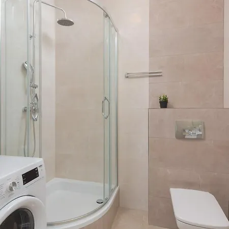 Dzielna Wola By Renters