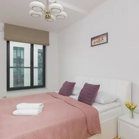 Apartment Dzielna Wola By Renters *