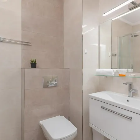 Apartment Dzielna Wola By Renters *