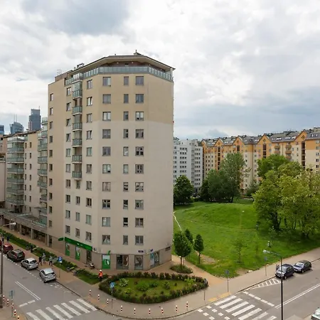 Dzielna Wola By Renters * Warschau